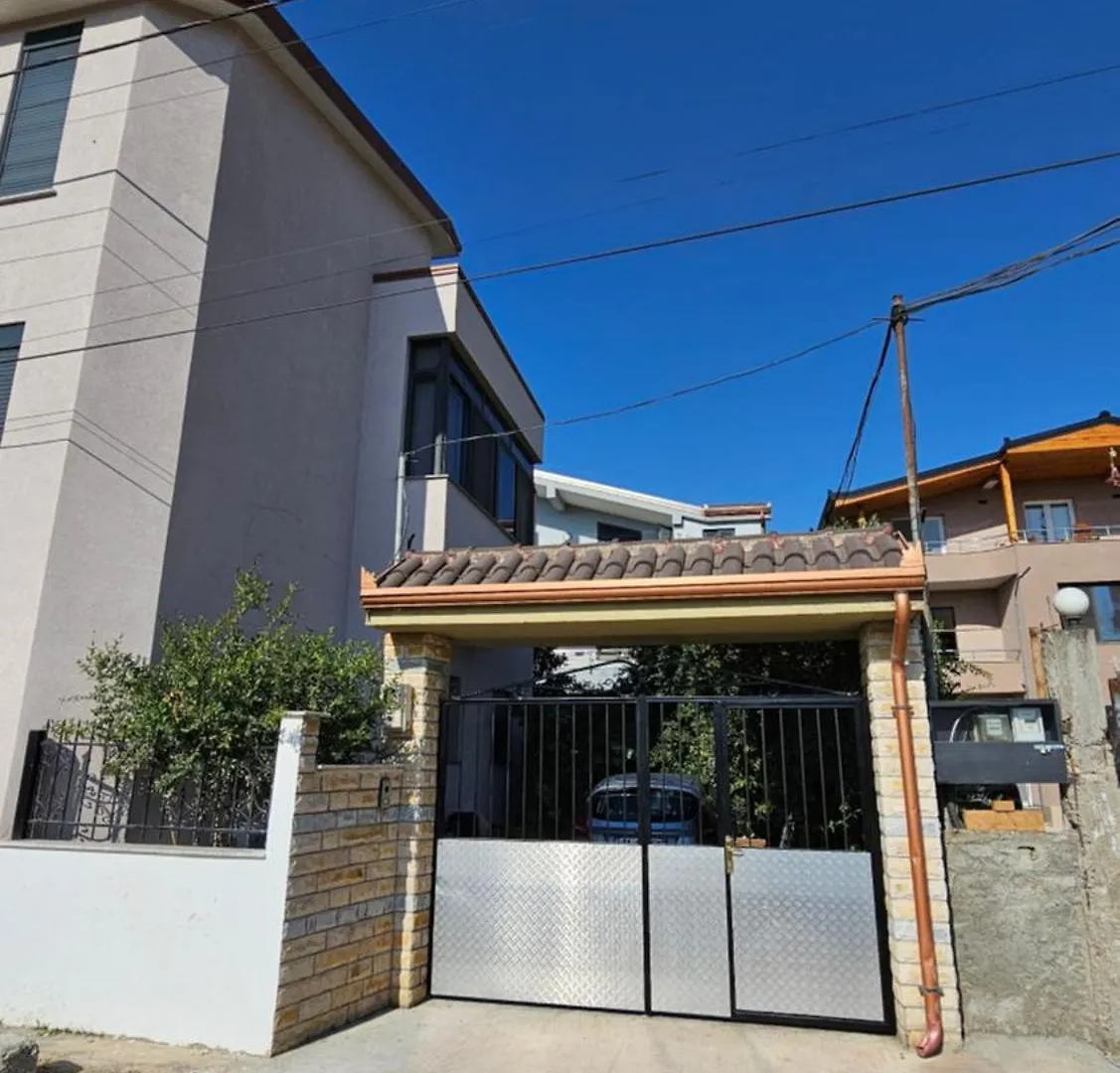 Fani'S Apartment Durres
